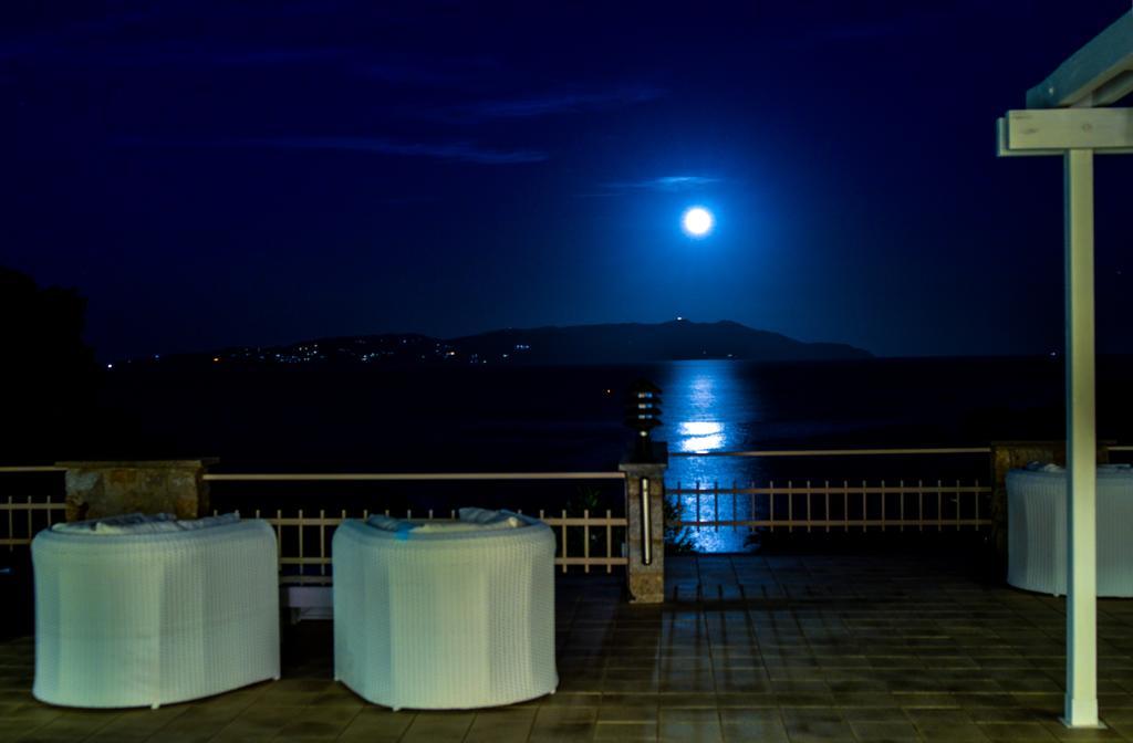 Hotel Arenella Giglio Porto Exteriör bild