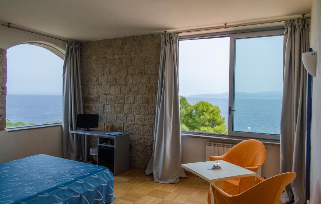 Hotel Arenella Giglio Porto Rum bild